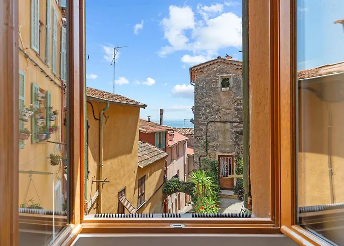 Vieux Chateau Ii - Agreable 2 Pieces - Vue - Vieille