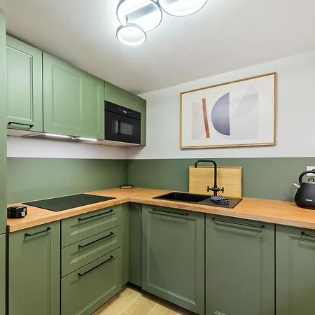 Appartement Vieux Chateau Ii - Agreable 2 Pieces - Vue - Vieille