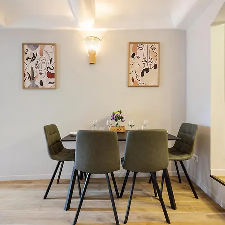 Vieux Chateau Ii - Agreable 2 Pieces - Vue - Vieille