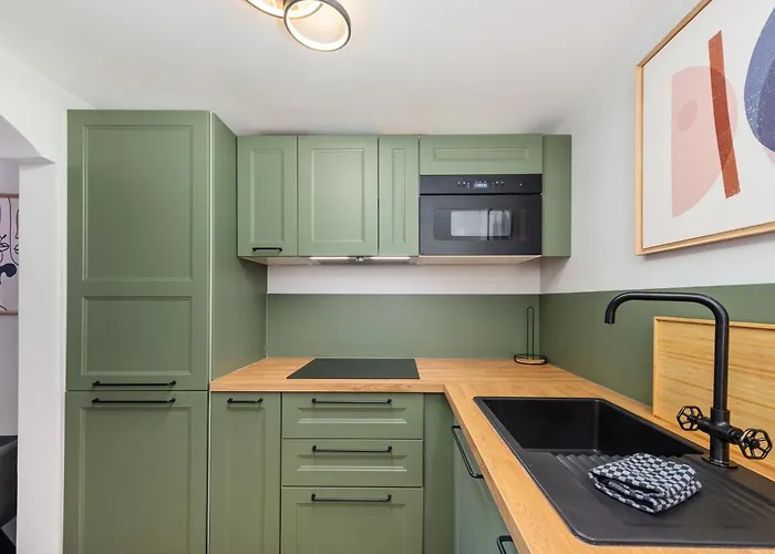 Vieux Chateau Ii - Agreable 2 Pieces - Vue - Vieille *