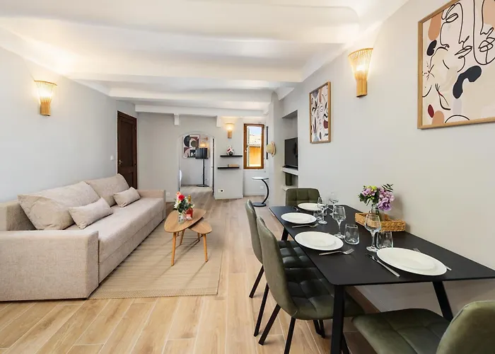 Διαμέρισμα Vieux Chateau Ii - Agreable 2 Pieces - Vue - Vieille